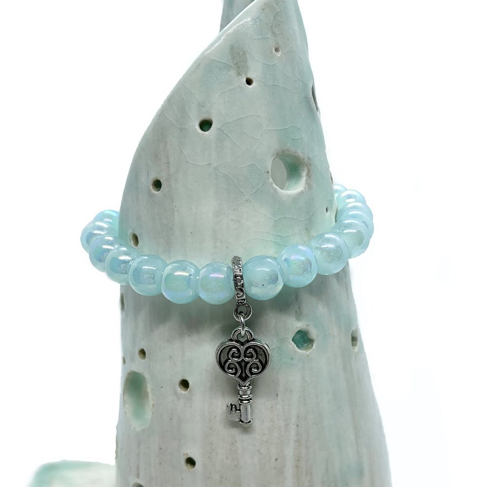 Light Blue Iridescent Bead and Key Bracelet